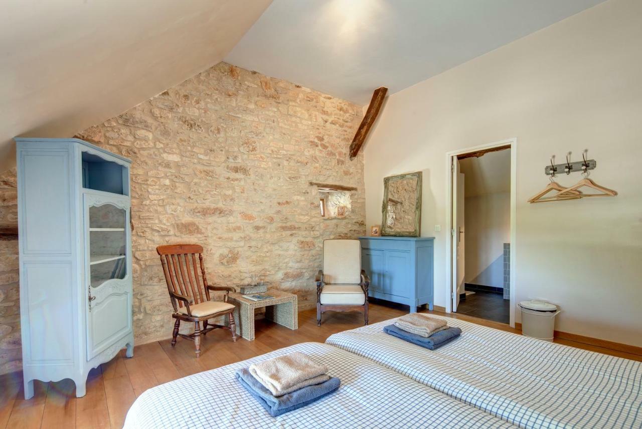 Chambres Et Table D'Hotes La Panacee Cuzance Bagian luar foto